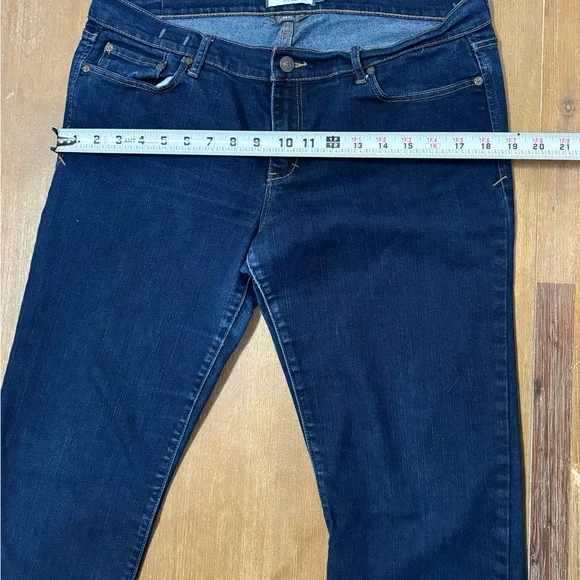 Abercrombie & Fitch Dark Stretch Blue Jeans - Picture 7 of 11